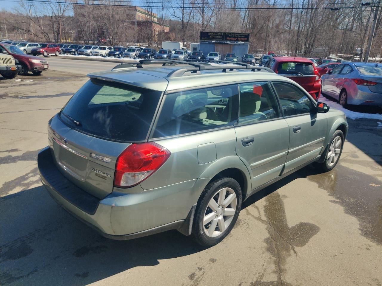 Subaru Outback 2.5i 2009