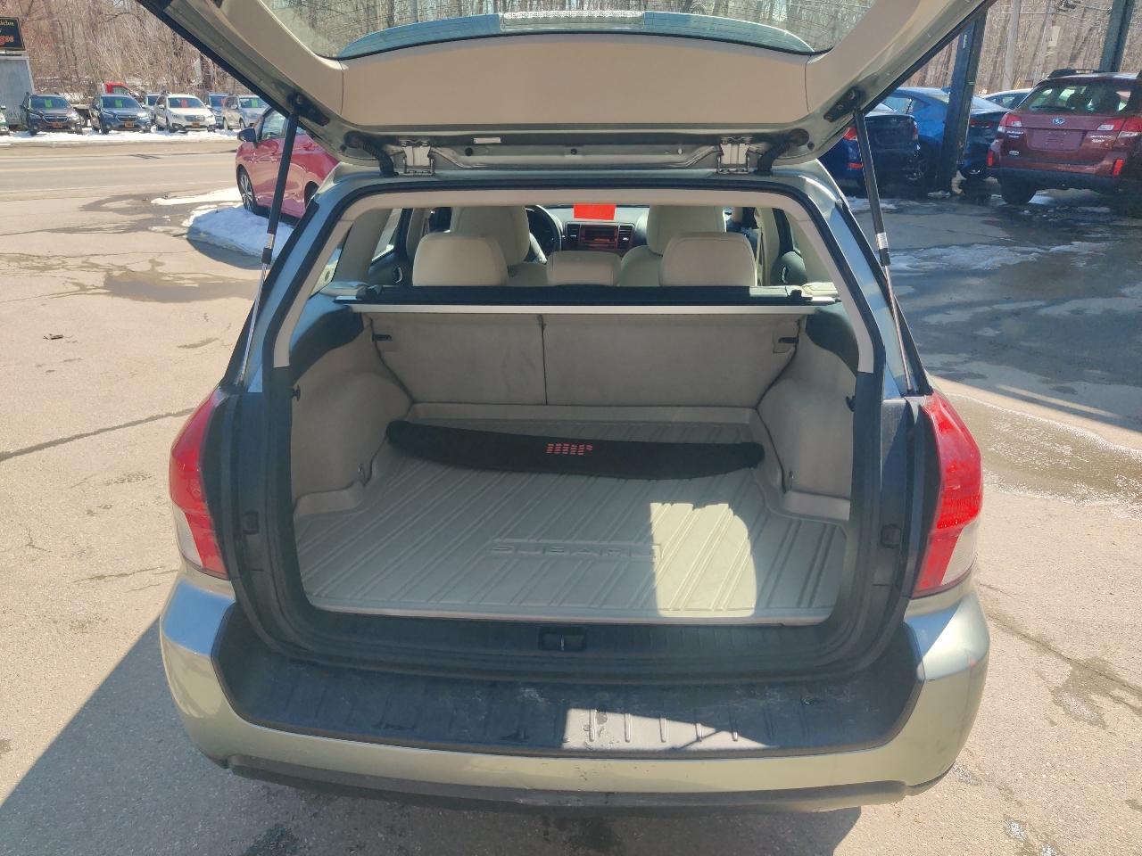 Subaru Outback 2.5i 2009