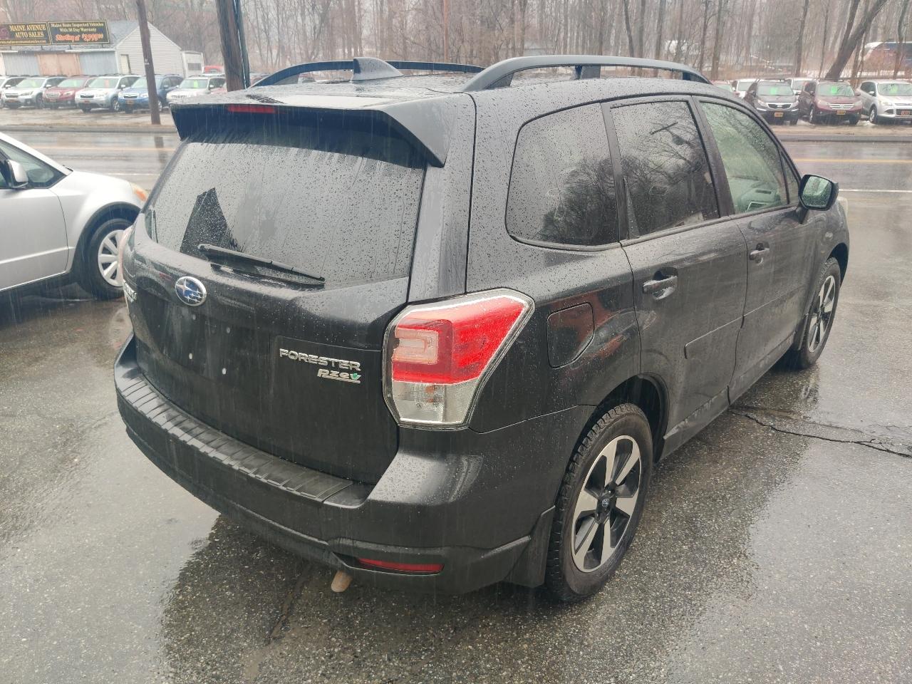 Subaru Forester 2.5i Premium PZEV CVT 2017