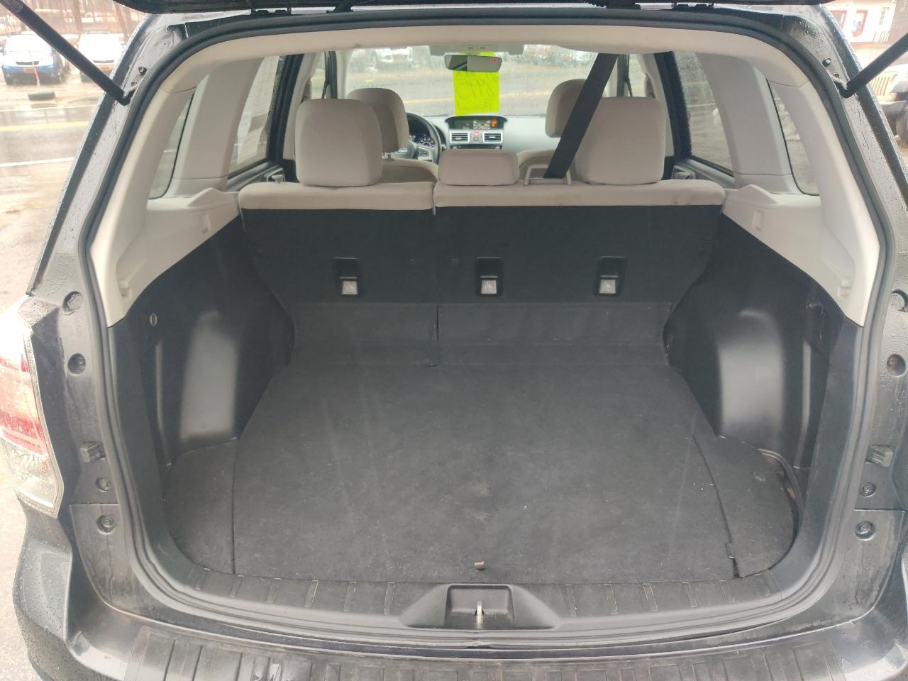 Subaru Forester 2.5i Premium PZEV CVT 2017