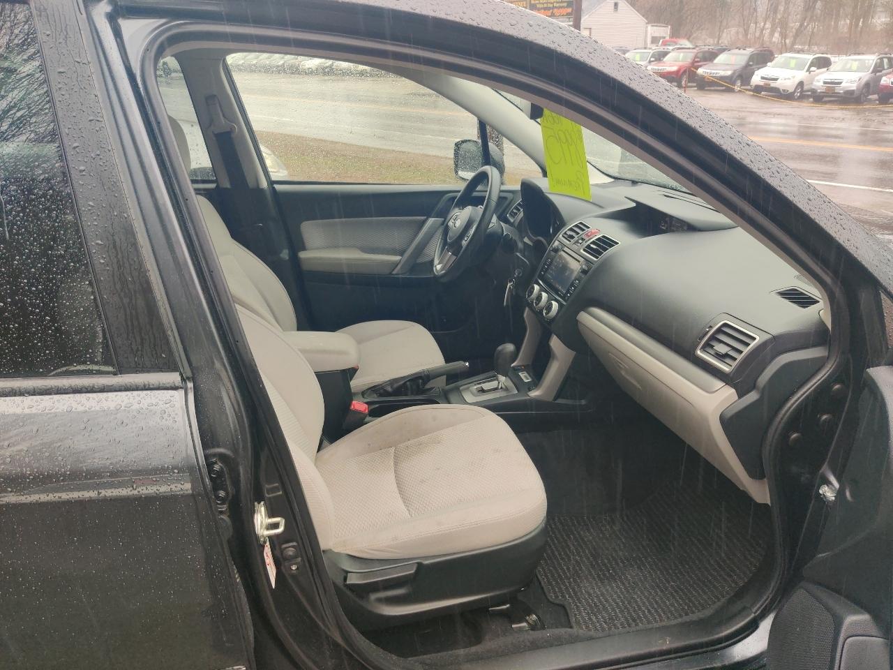 Subaru Forester 2.5i Premium PZEV CVT 2017