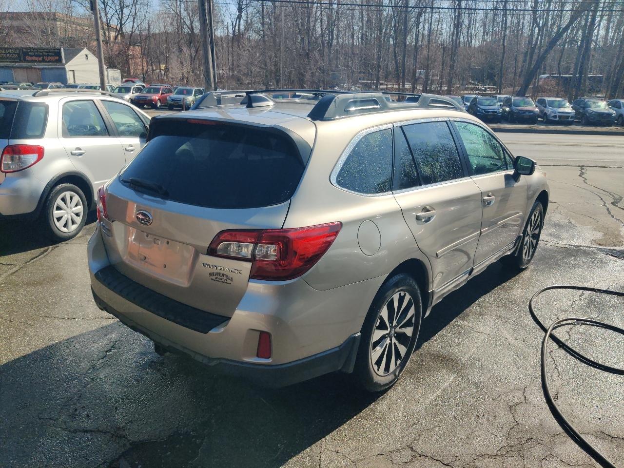 Subaru Outback 2.5i Limited 2016