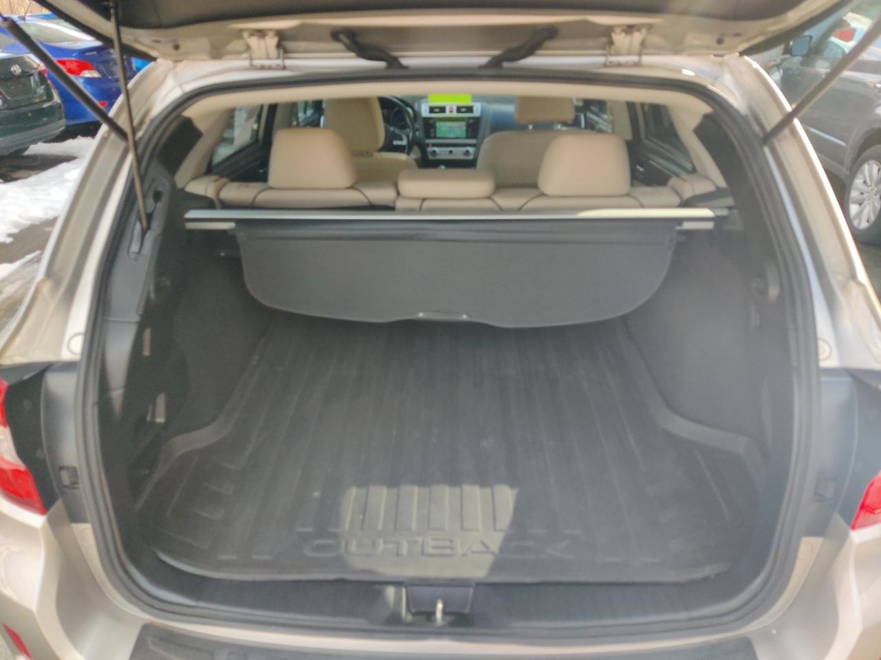 Subaru Outback 2.5i Limited 2016