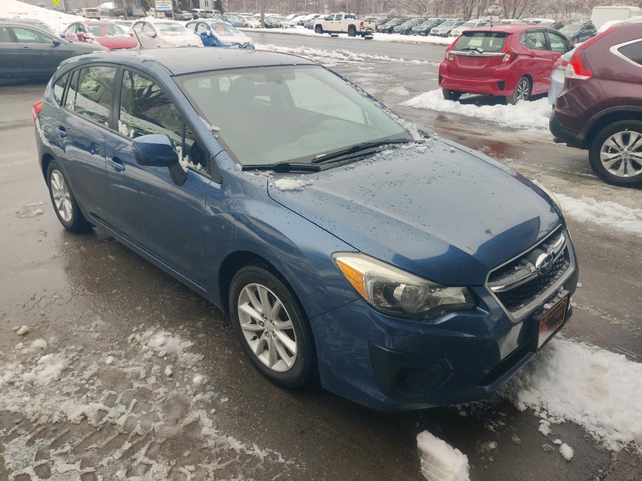 Subaru Impreza Premium 5-Door w/All Weather Package 2012