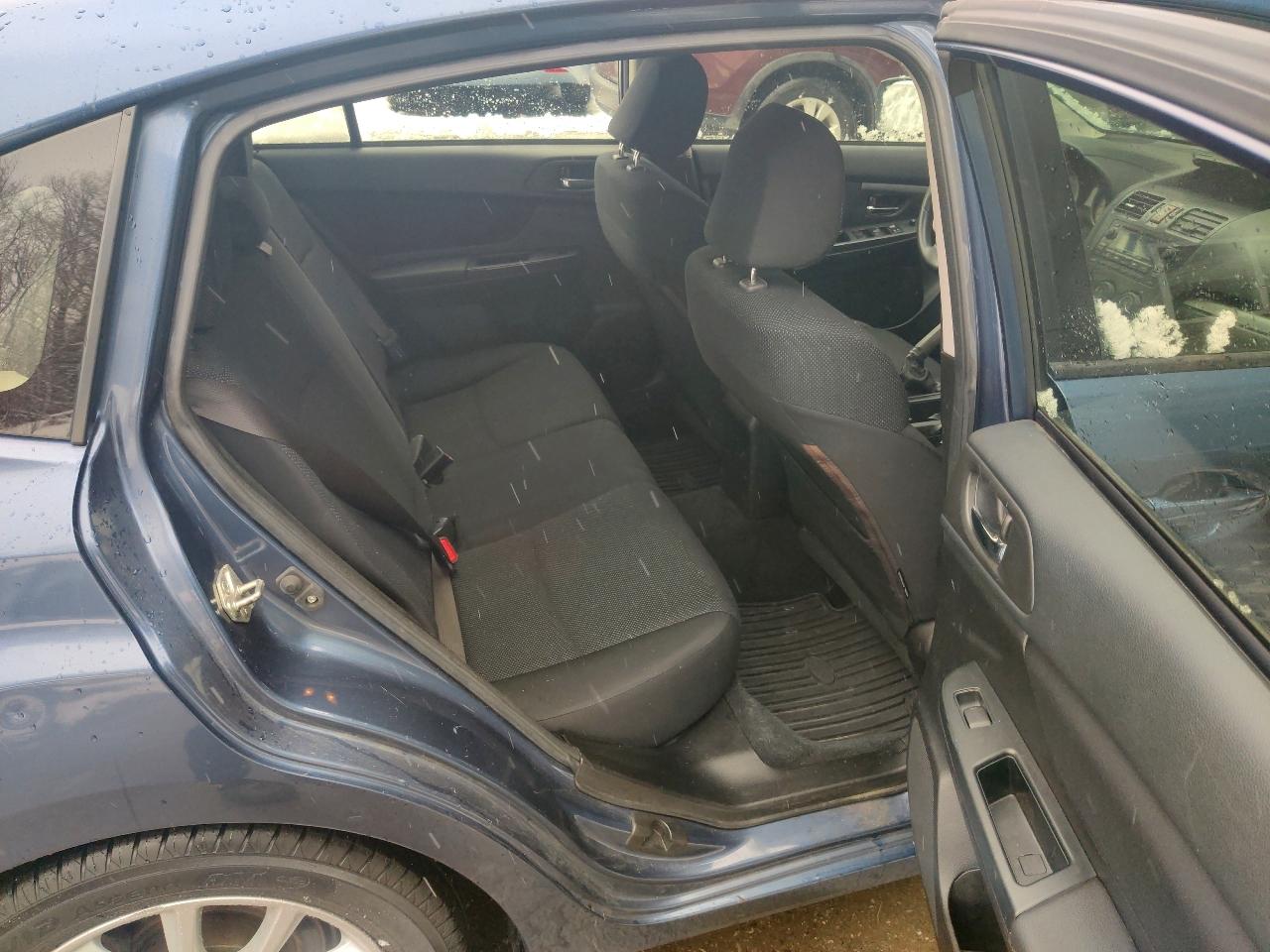 Subaru Impreza Premium 5-Door w/All Weather Package 2012