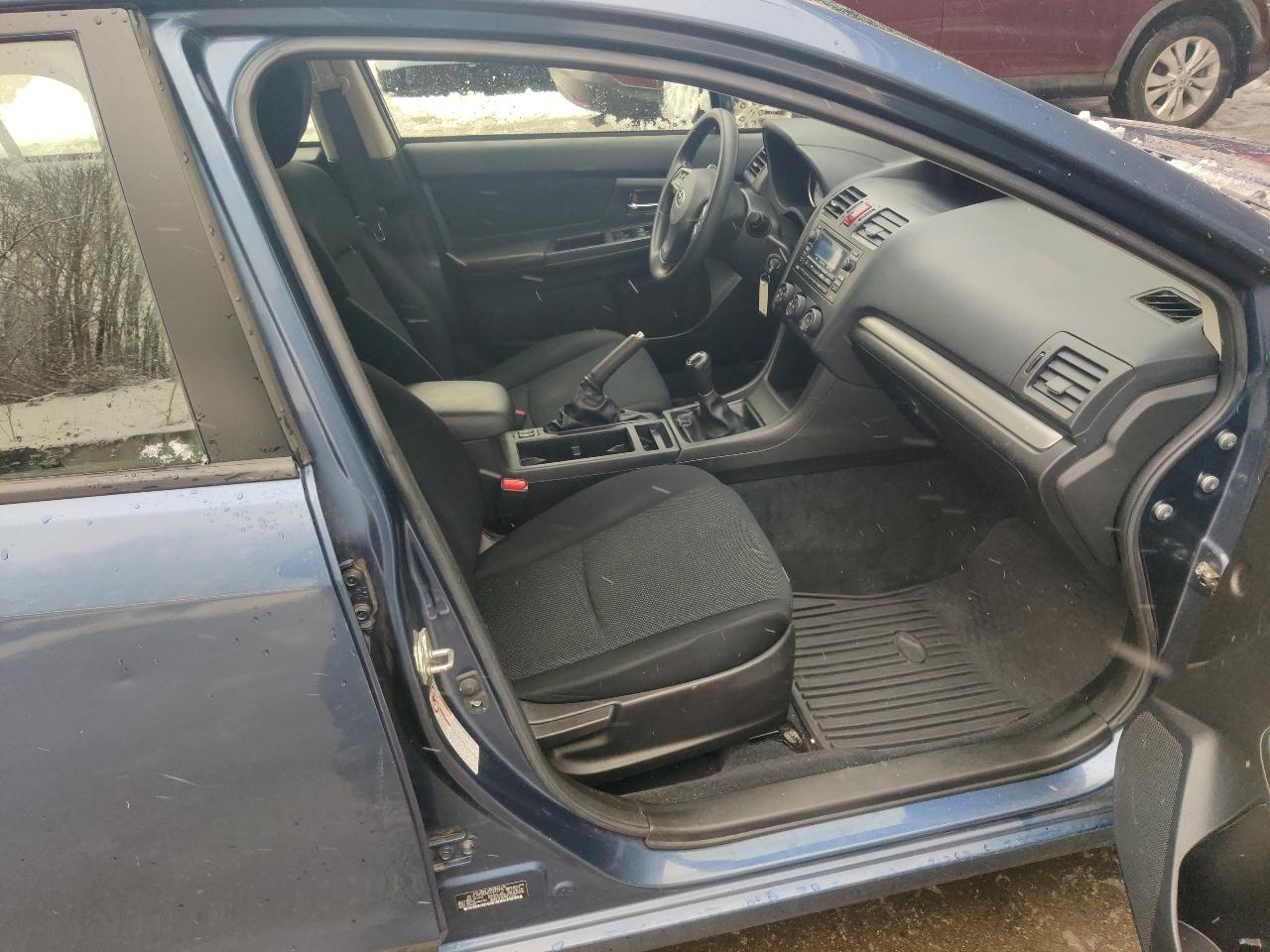 Subaru Impreza Premium 5-Door w/All Weather Package 2012