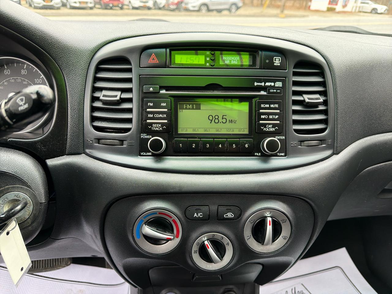 Hyundai Accent GS 3-Door 2009