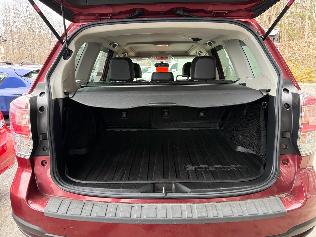 Subaru Forester 2.5i Touring 2017