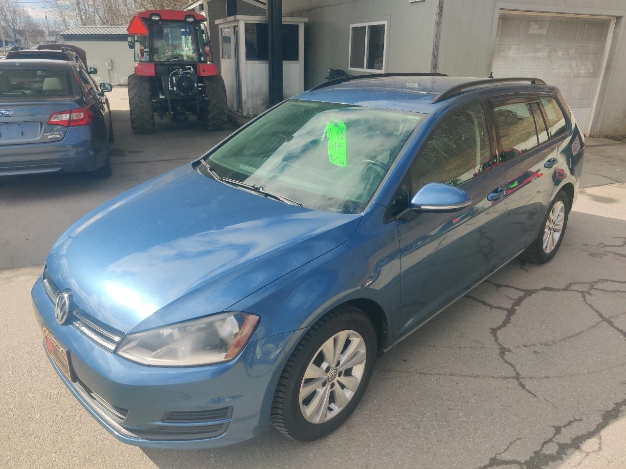 Volkswagen Golf SportWagen TSI S 4Motion 6A 2017