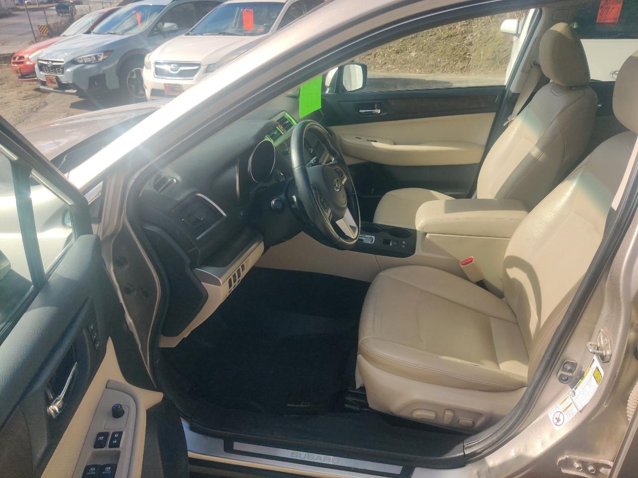 Subaru Outback 2.5i Limited 2015