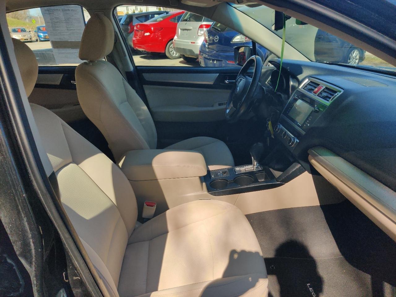 Subaru Legacy 2.5i Premium 2017