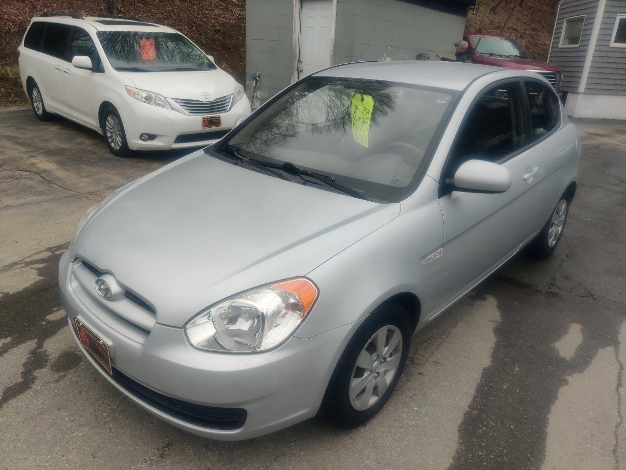 Hyundai Accent GS 3-Door 2010
