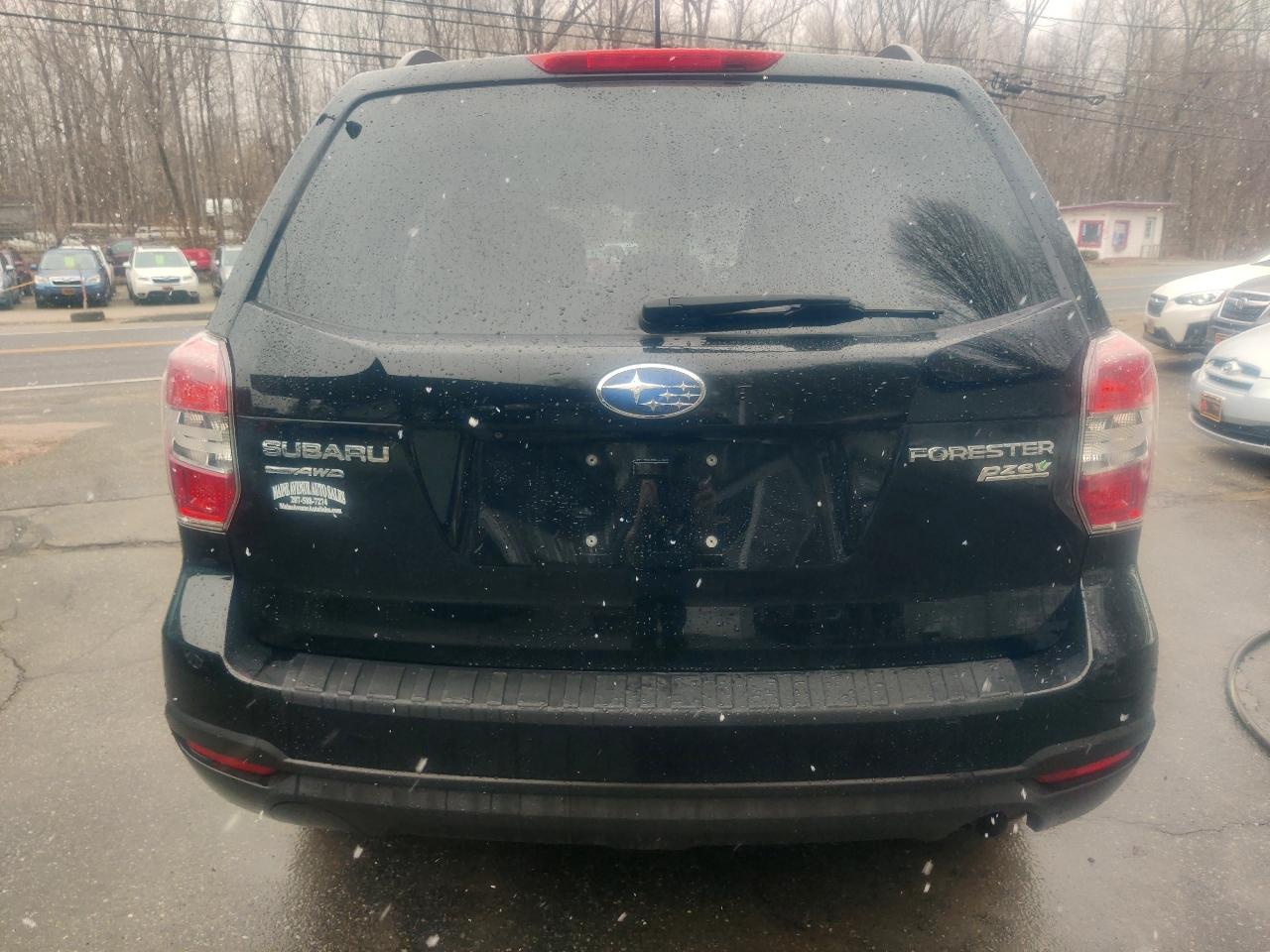 Subaru Forester 2.5i Premium 2015