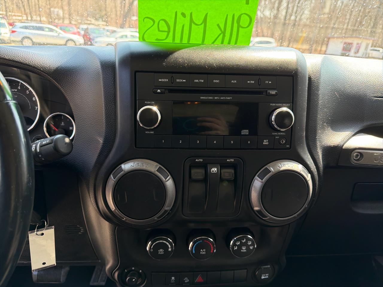 Jeep Wrangler Sport 4WD 2013