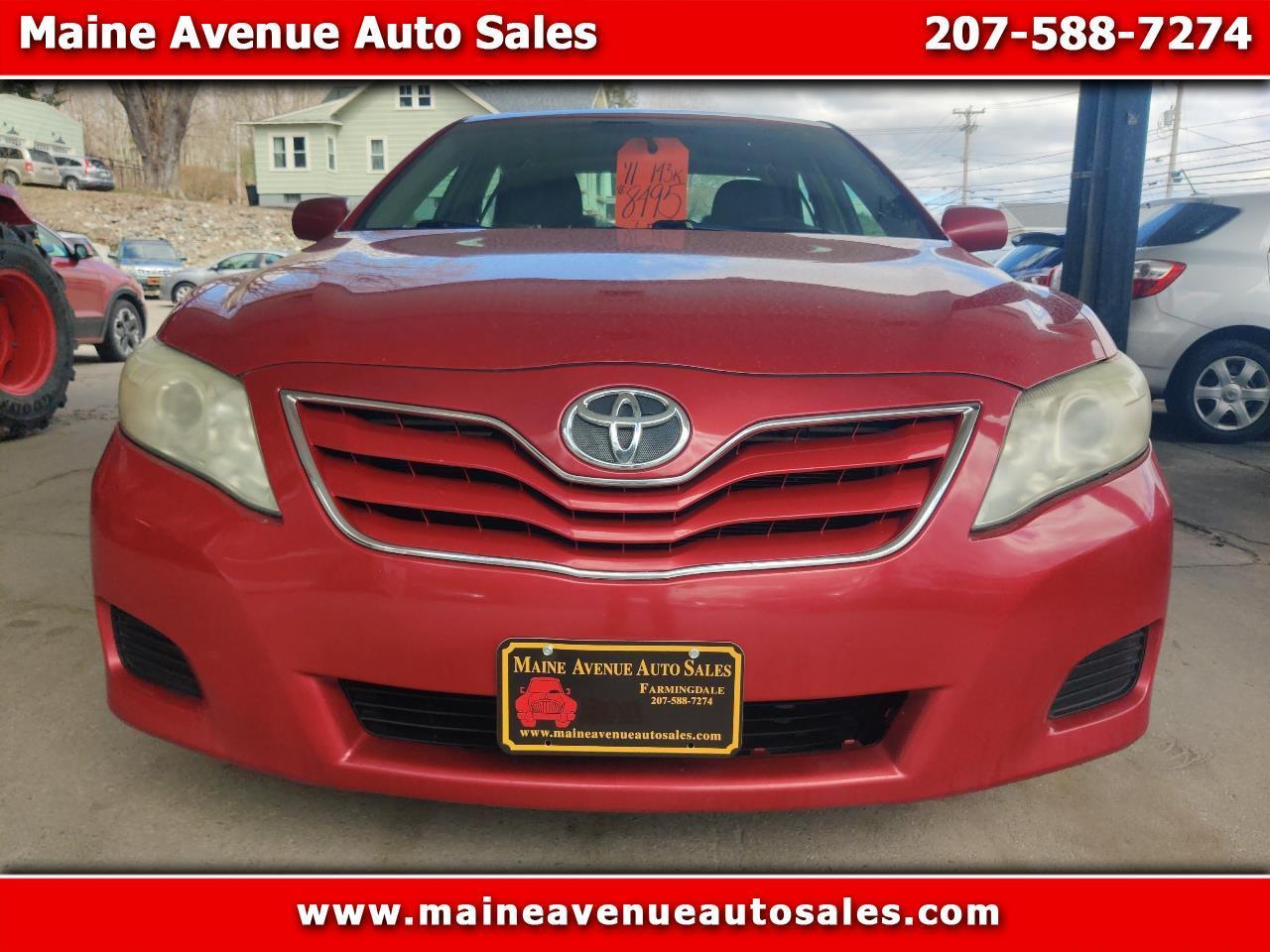 Toyota Camry Base 6-Spd AT 2011