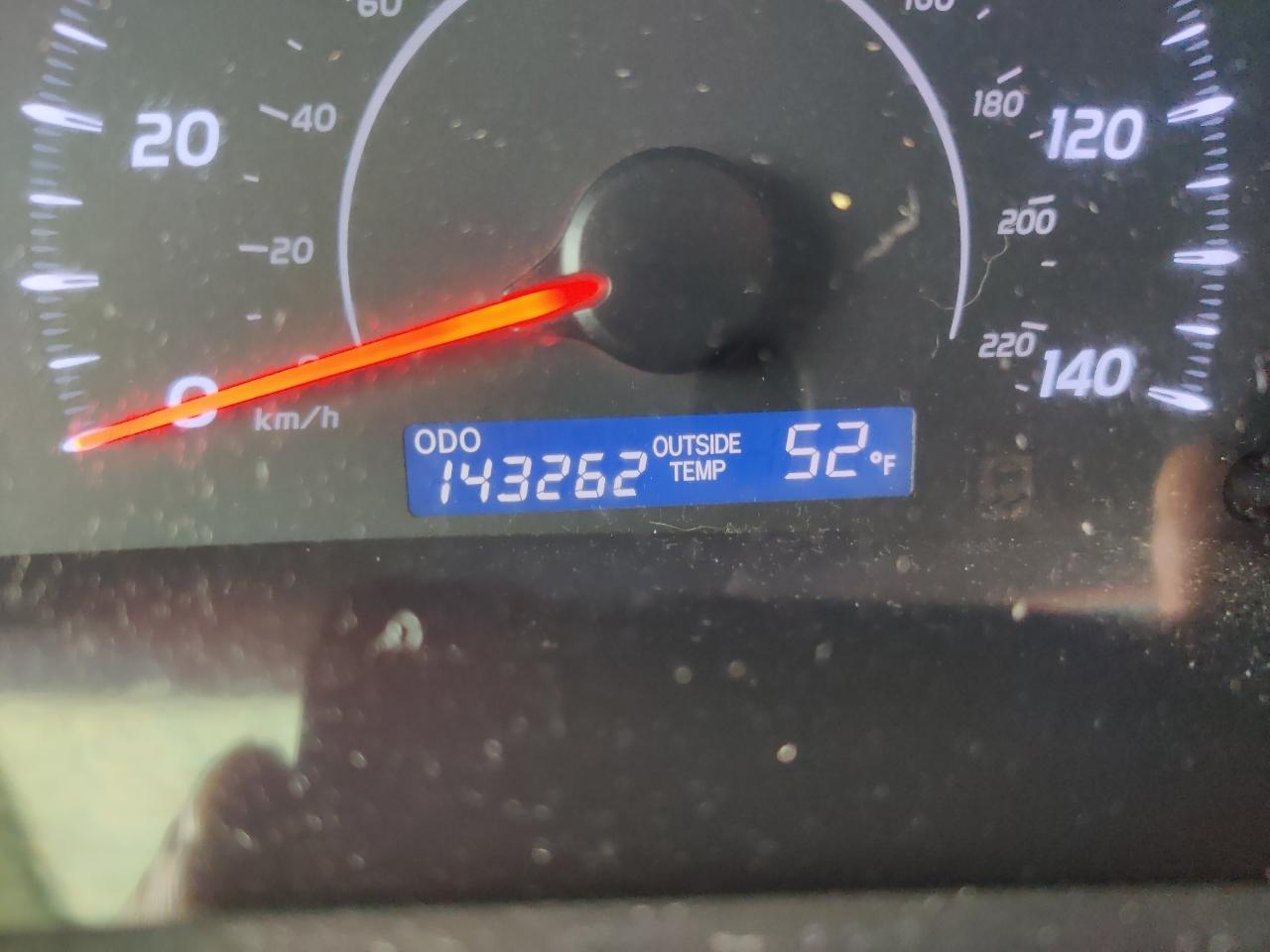 Toyota Camry Base 6-Spd AT 2011