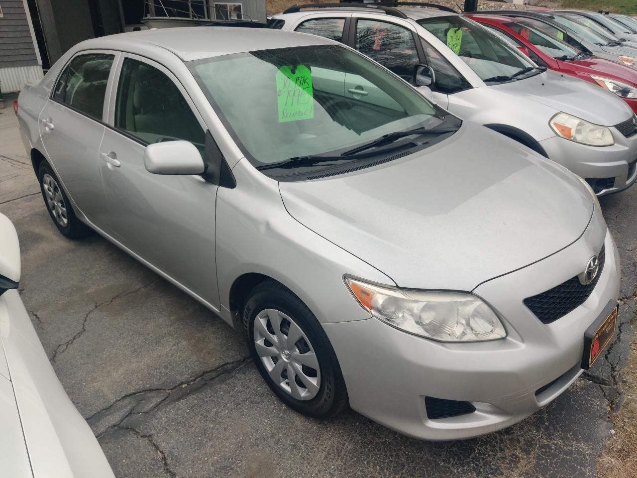 Toyota Corolla LE 4-Speed AT 2010