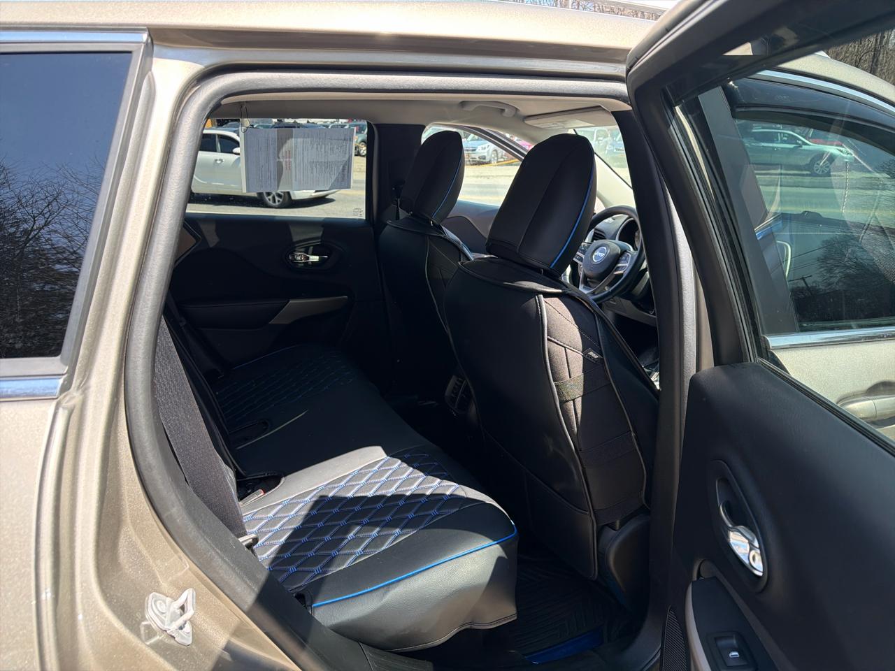 Jeep Cherokee Latitude 4WD 2017