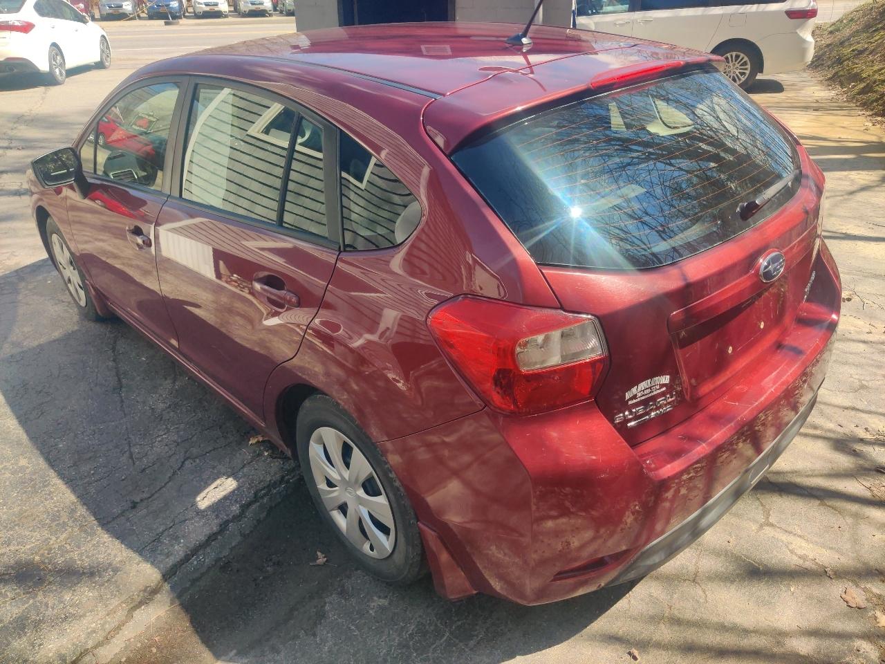 Subaru Impreza 2.0i PZEV CVT 5-Door 2015