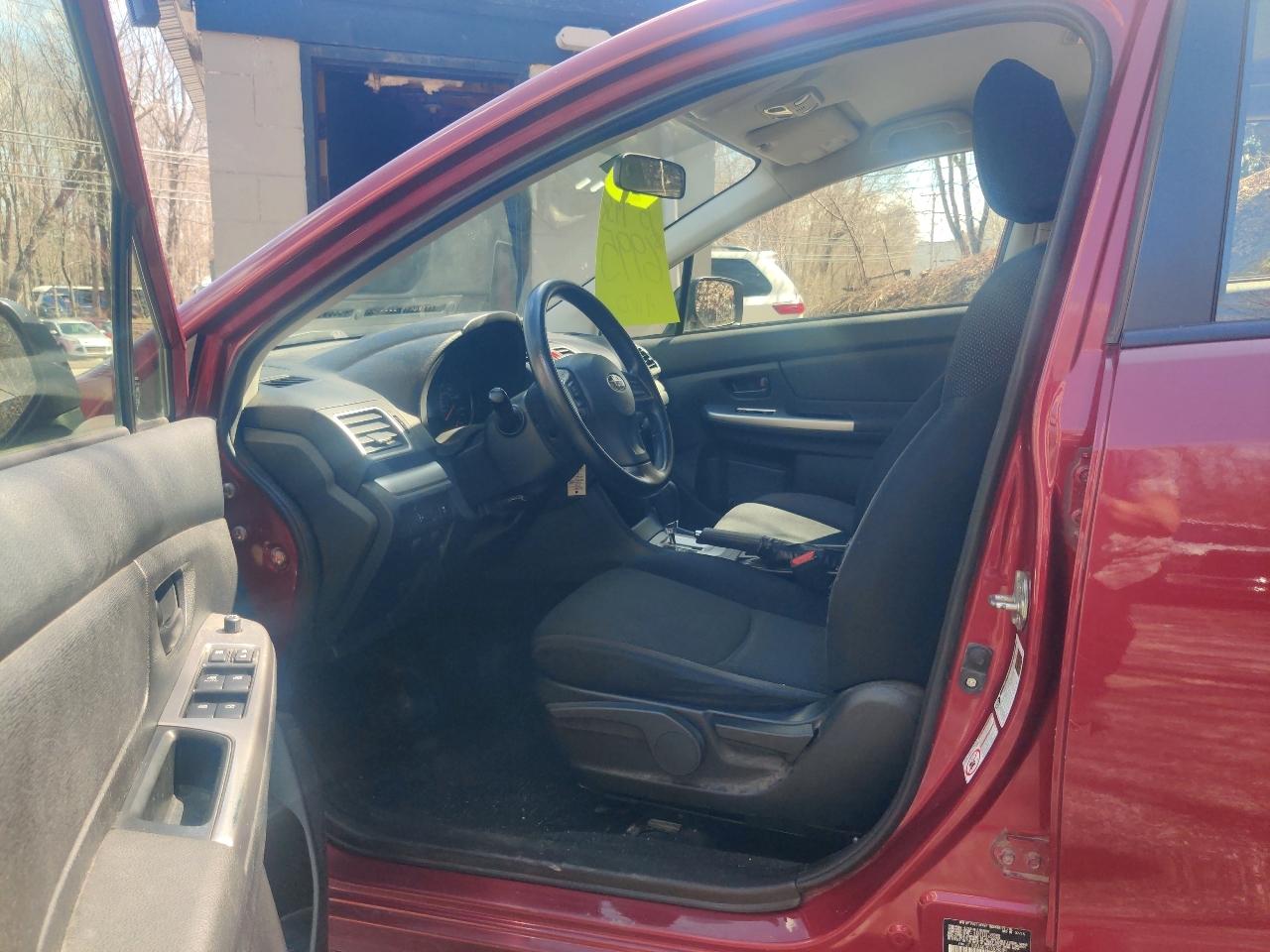 Subaru Impreza 2.0i PZEV CVT 5-Door 2015