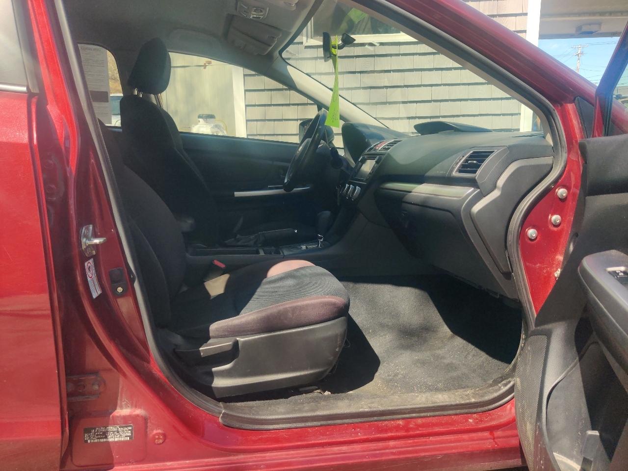 Subaru Impreza 2.0i PZEV CVT 5-Door 2015