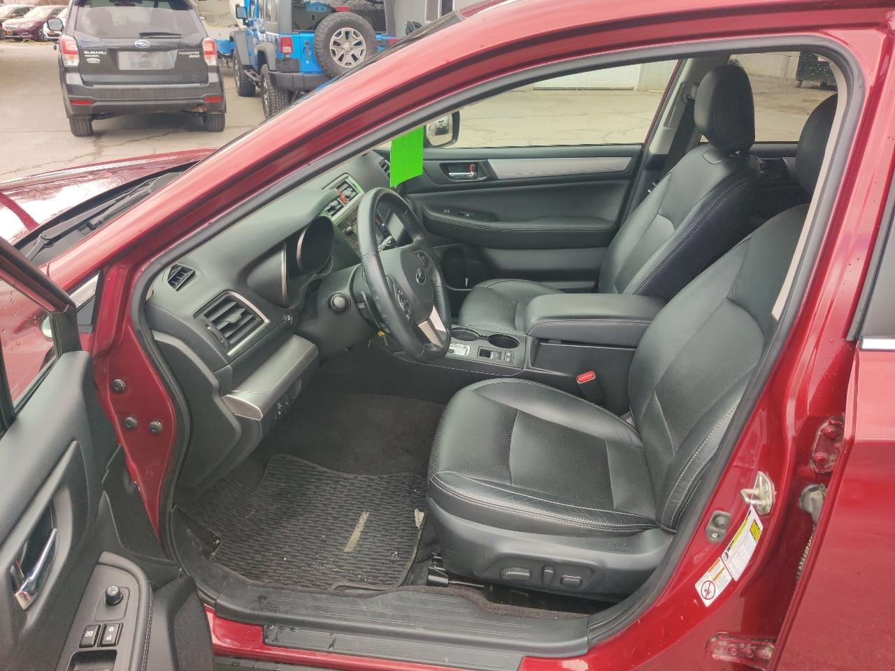 Subaru Outback 2.5i Premium 2015