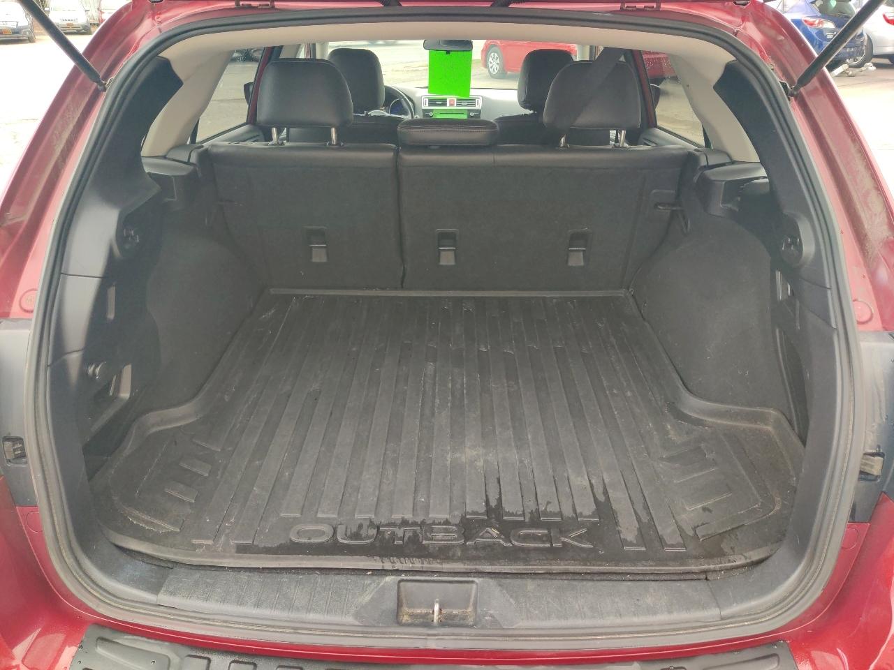 Subaru Outback 2.5i Premium 2015