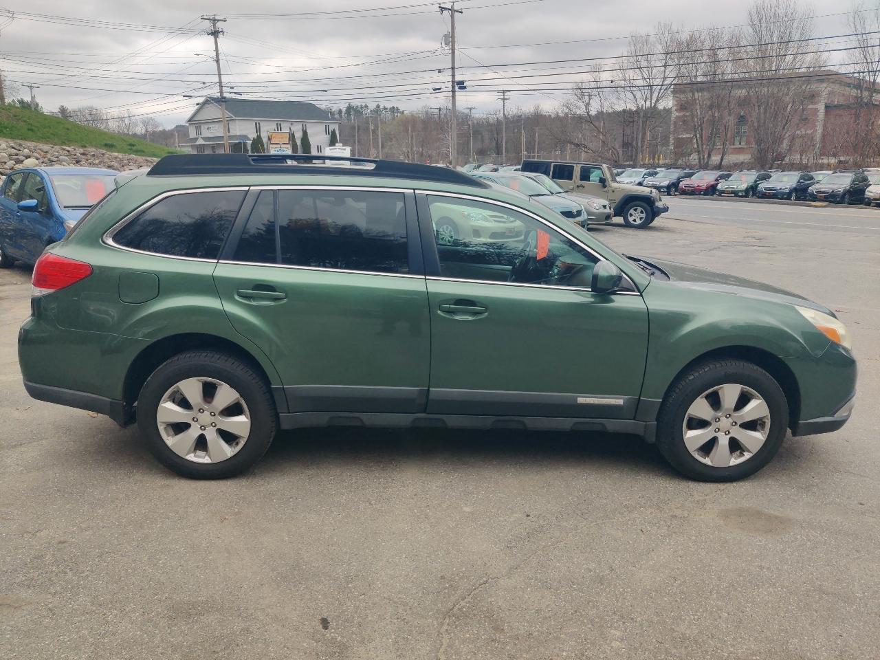 Subaru Outback 2.5i Premium 2010