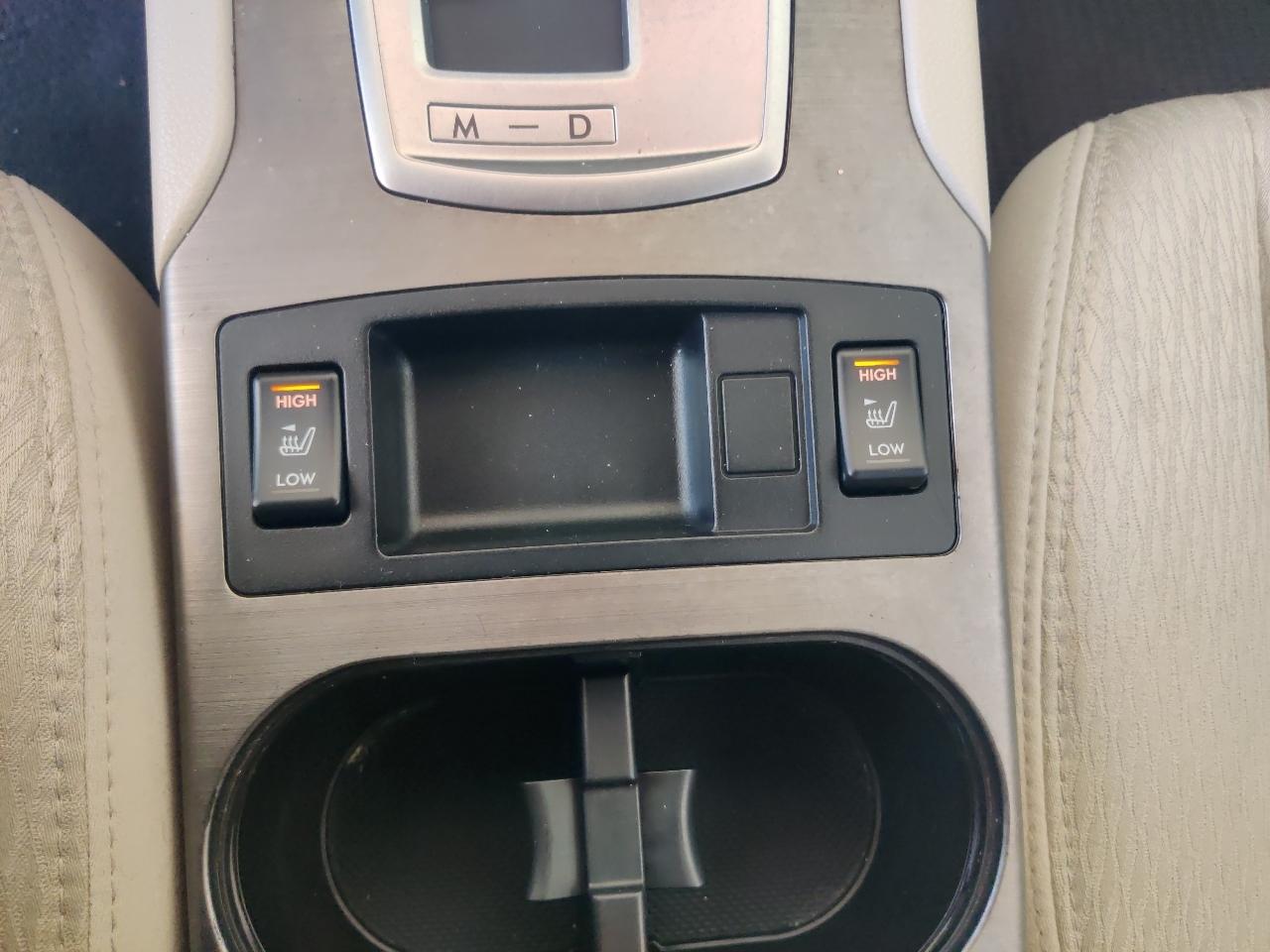 Subaru Outback 2.5i Premium 2010