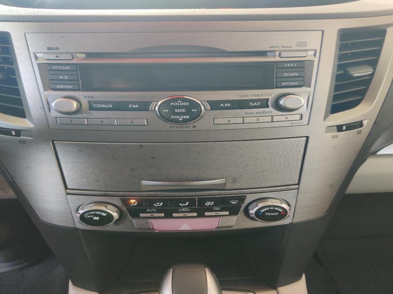 Subaru Outback 2.5i Premium 2010