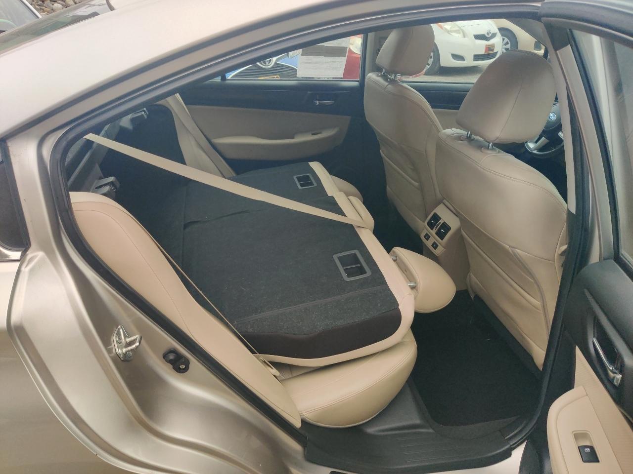 Subaru Legacy 2.5i Limited 2016