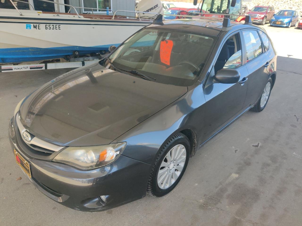 Subaru Impreza 2.5i Premium 5-Door 2011