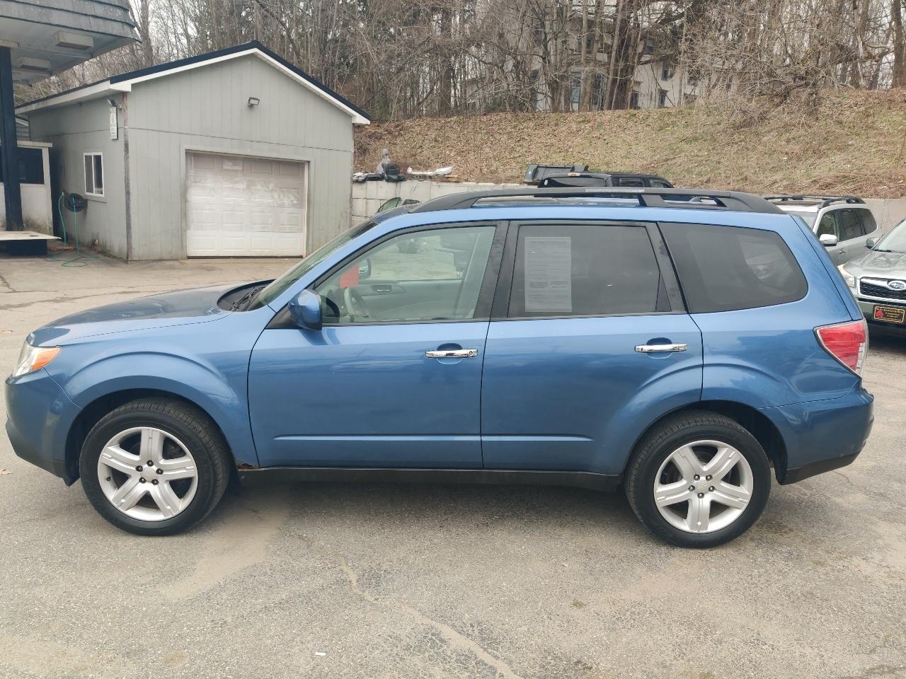 Subaru Forester 2.5X Premium 2010