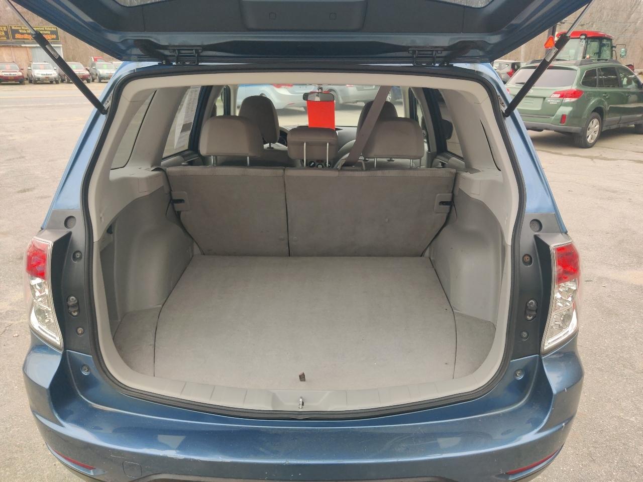 Subaru Forester 2.5X Premium 2010