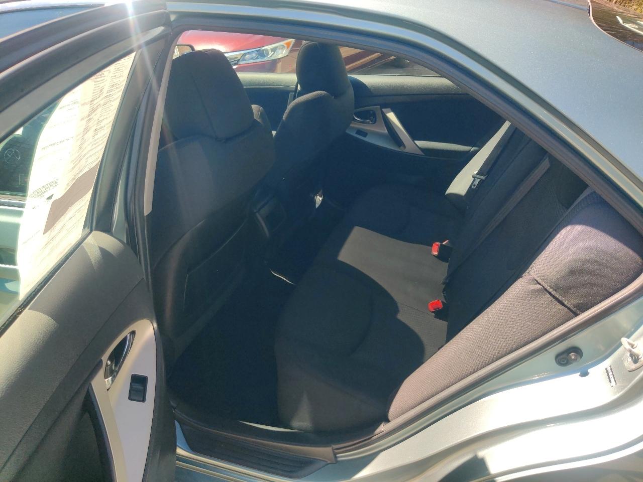 Toyota Camry SE 5-Spd AT 2009