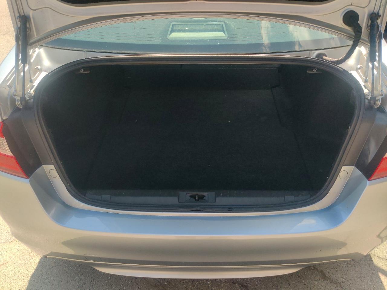 Subaru Legacy 2.5i 2016