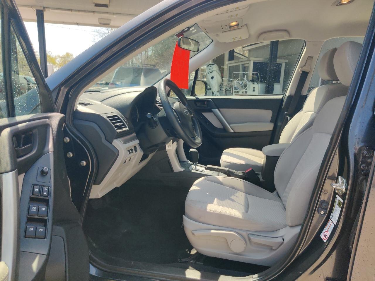 Subaru Forester 2.5i PZEV CVT 2016