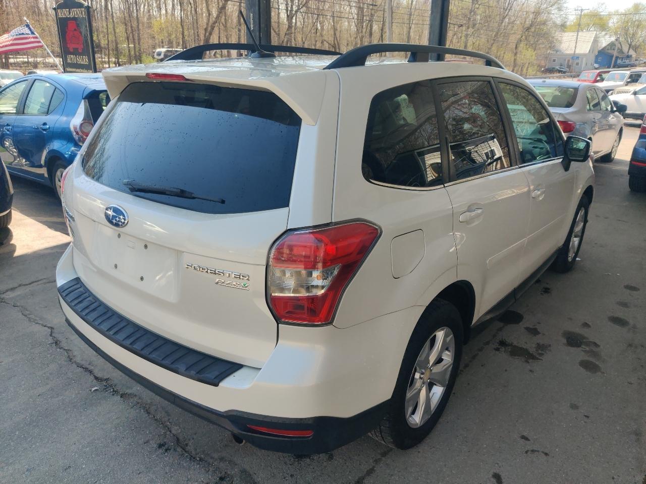 Subaru Forester 2.5i Limited 2014