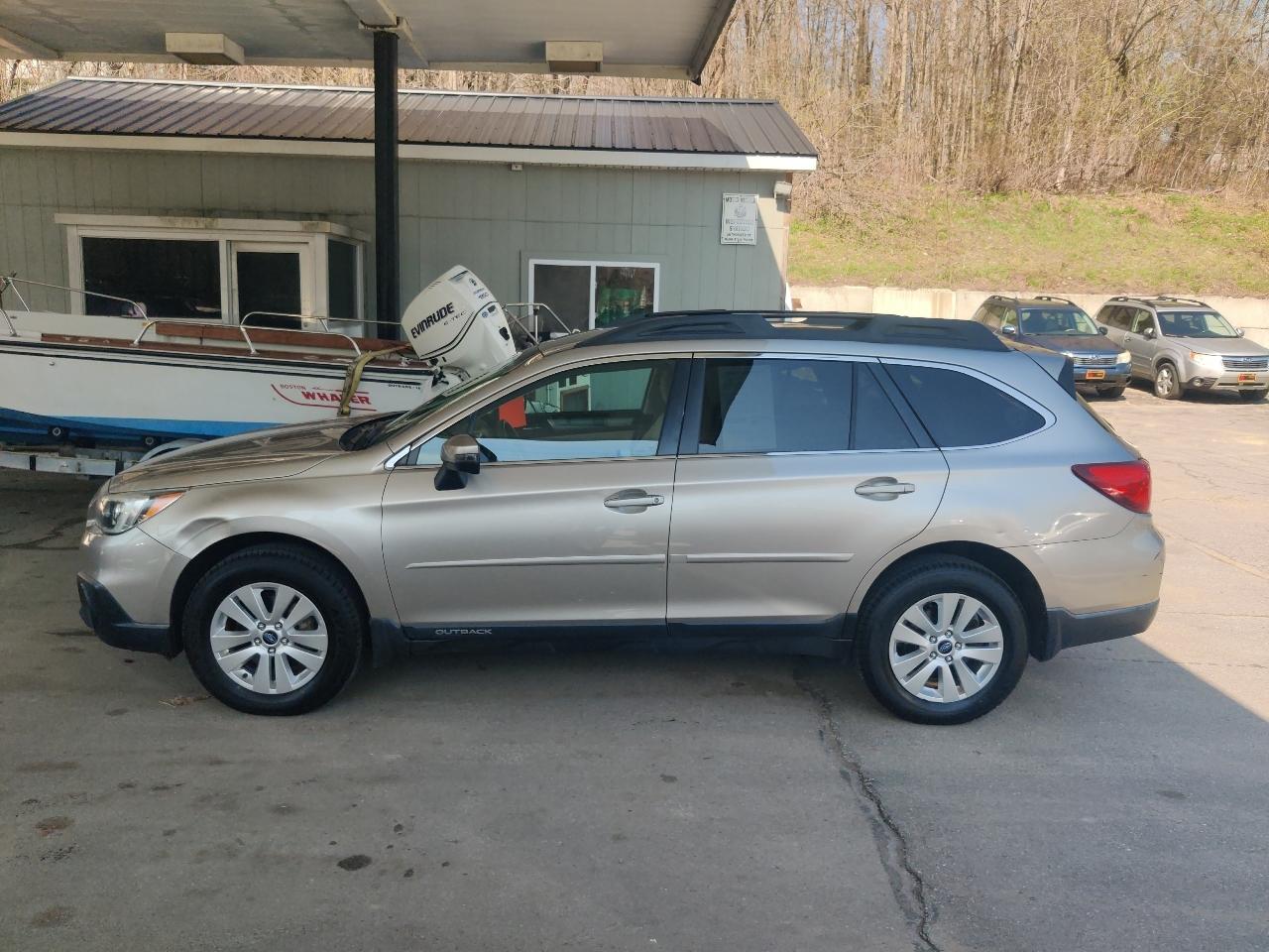 Subaru Outback 2.5i Premium 2016