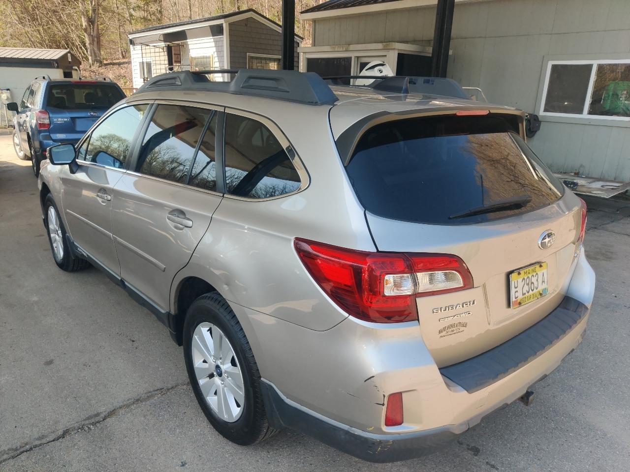 Subaru Outback 2.5i Premium 2016