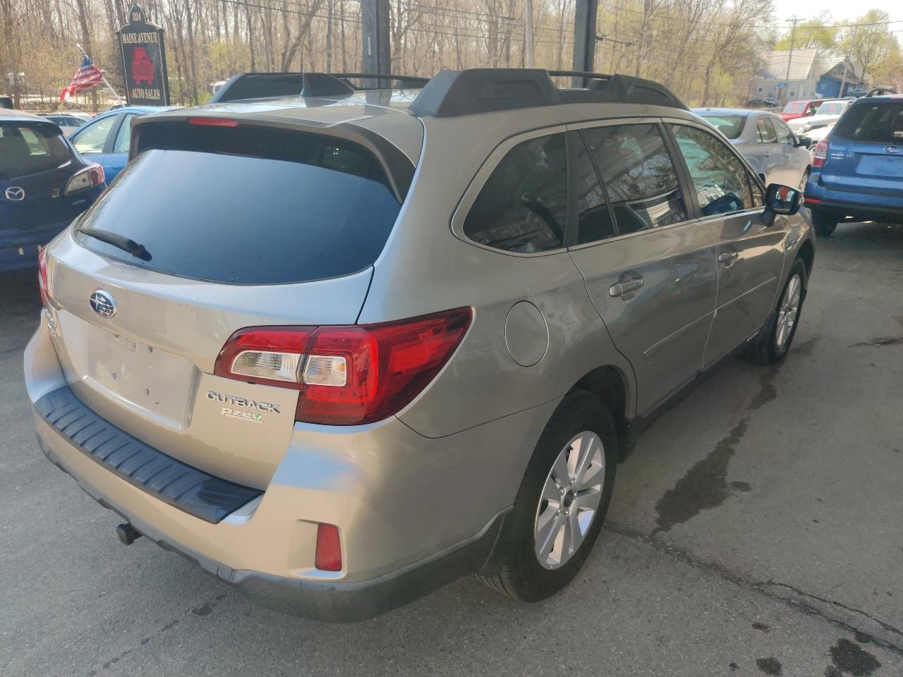 Subaru Outback 2.5i Premium 2016