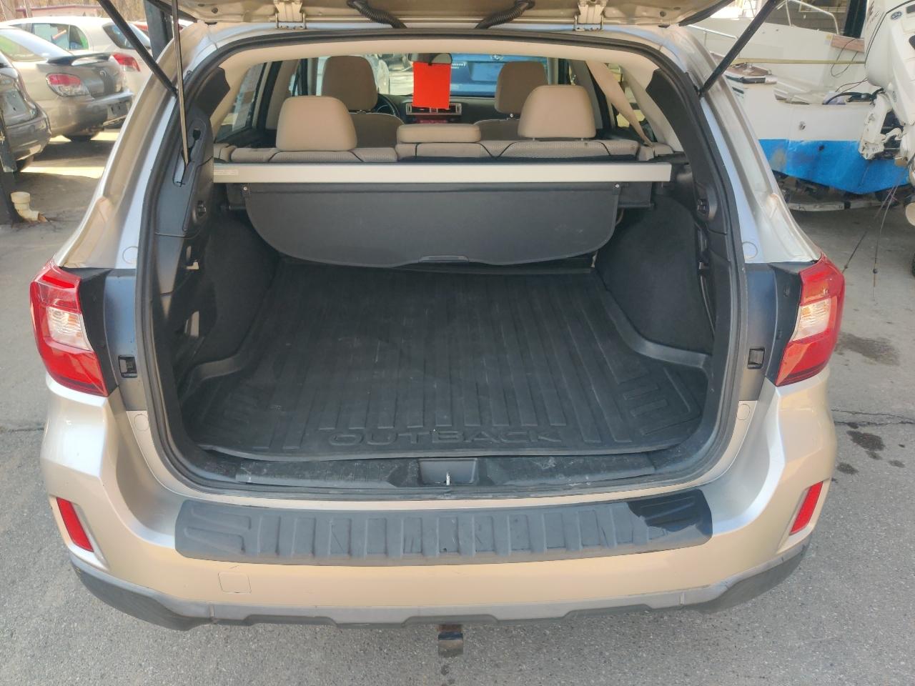 Subaru Outback 2.5i Premium 2016