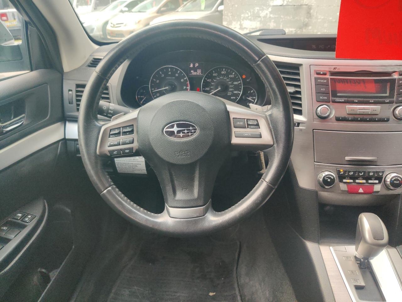 Subaru Legacy 2.5i Premium 2012