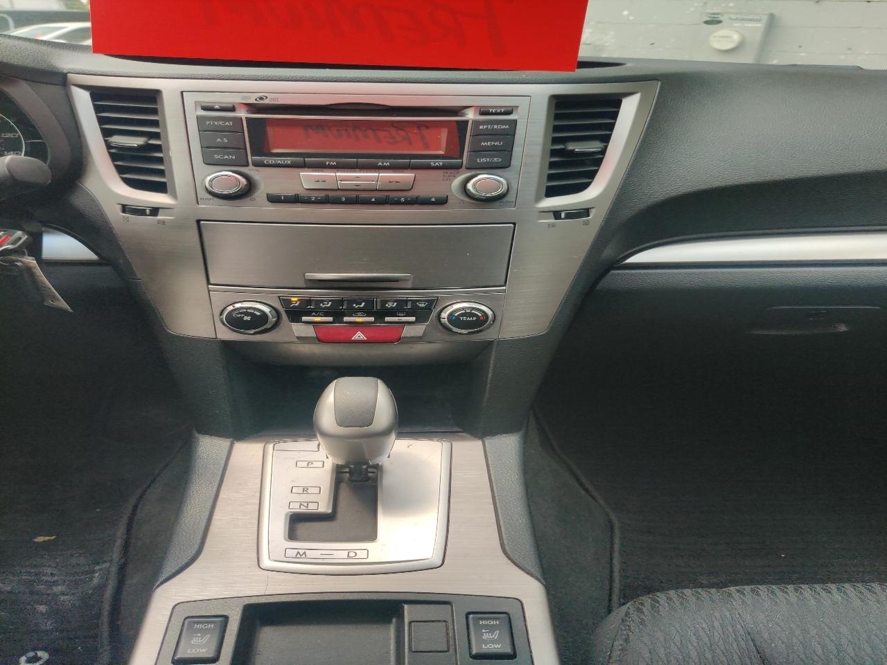 Subaru Legacy 2.5i Premium 2012