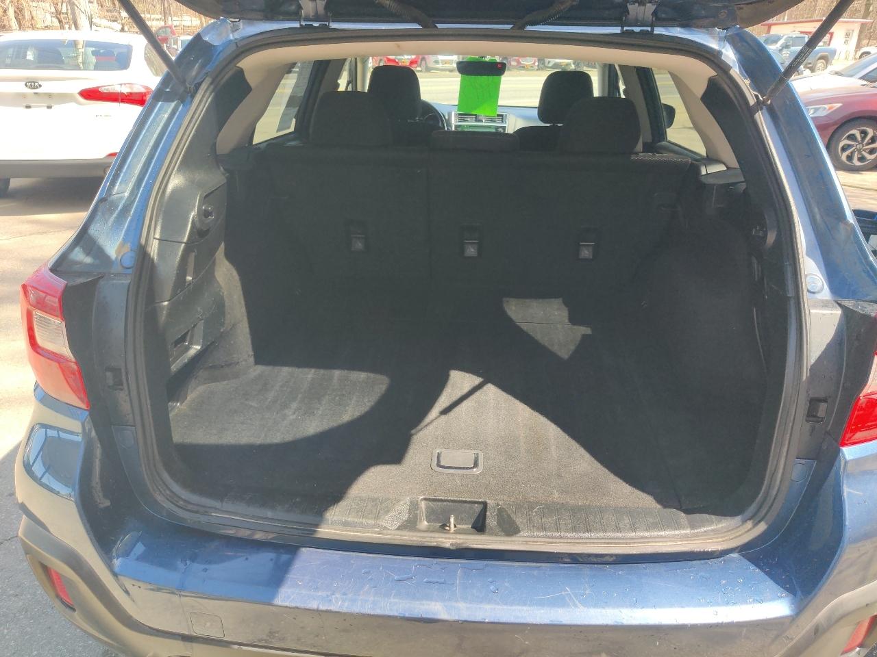 Subaru Outback 2.5i Premium 2019