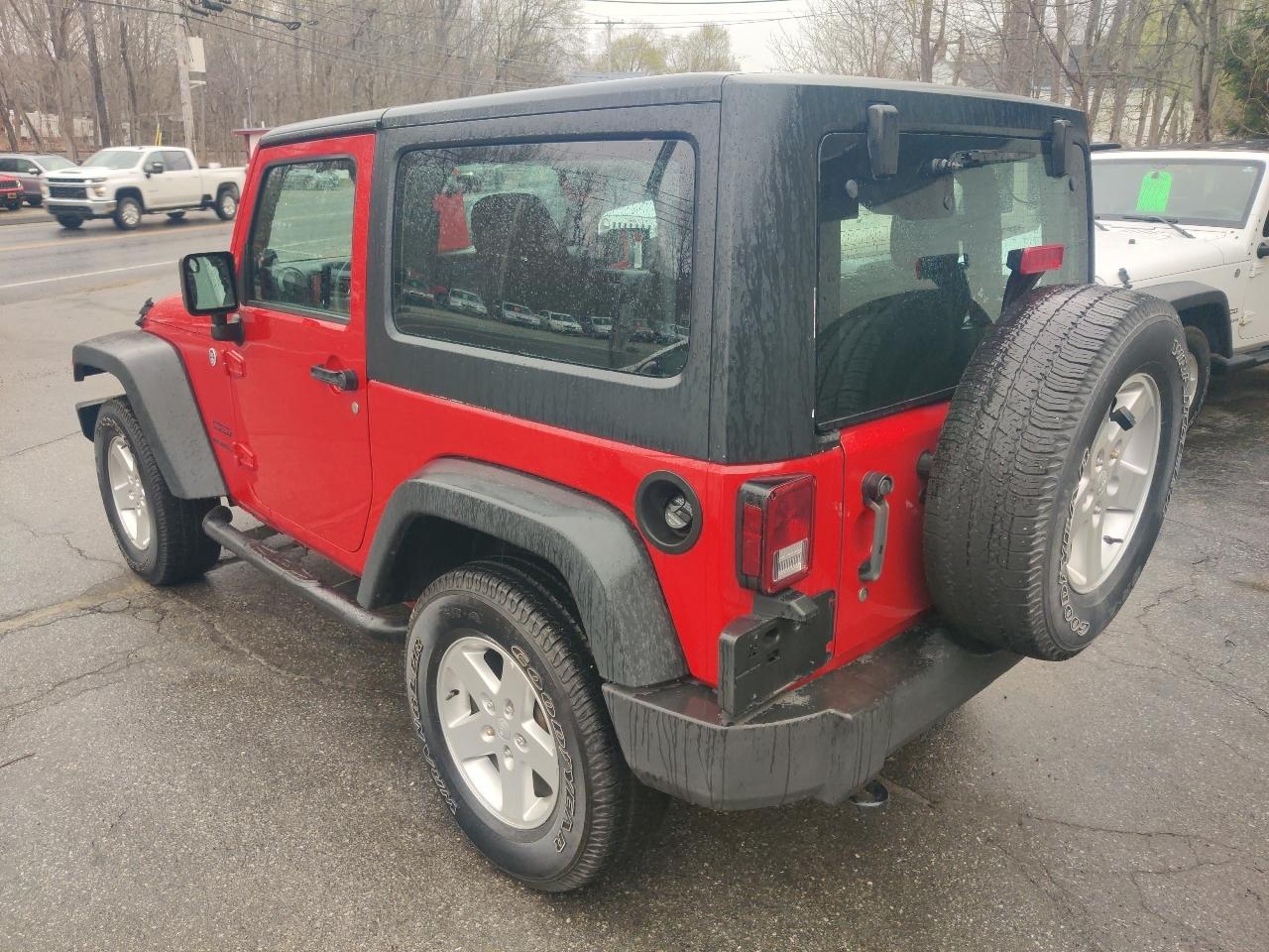 Jeep Wrangler Sport 4WD 2014