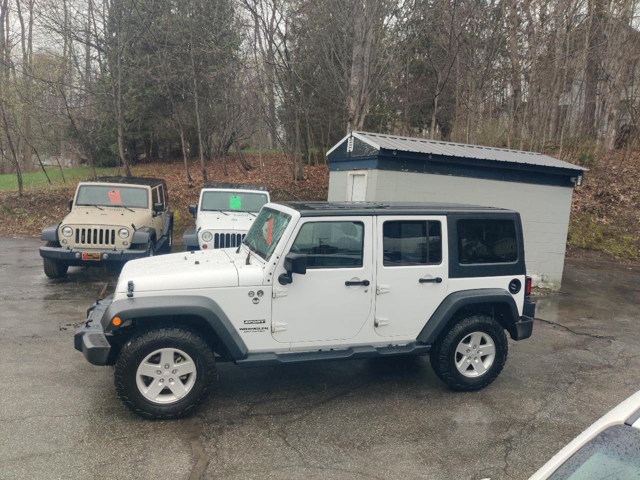 Jeep Wrangler Unlimited Sport 4WD 2017