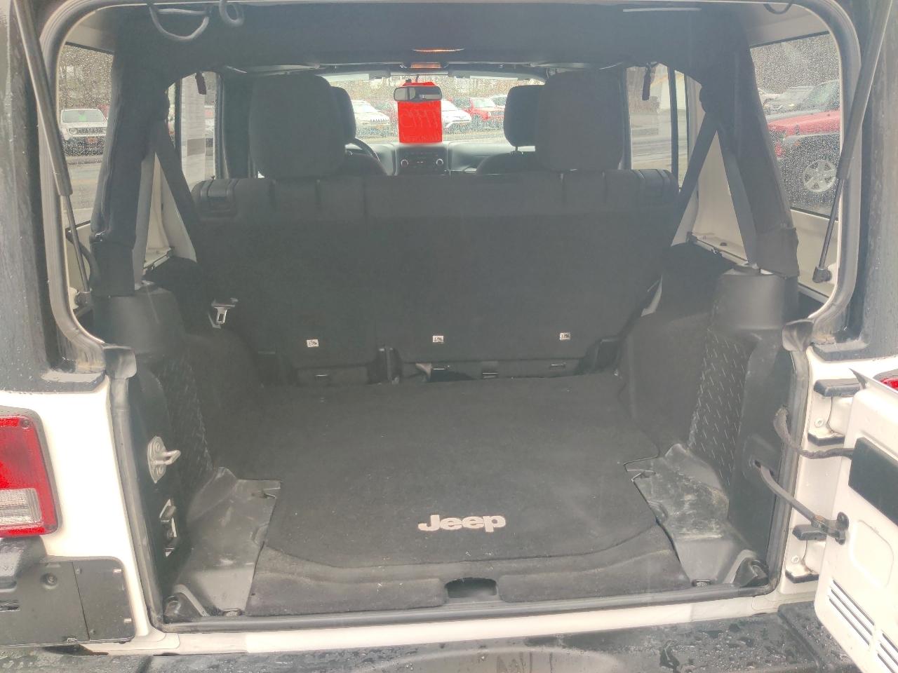 Jeep Wrangler Unlimited Sport 4WD 2017