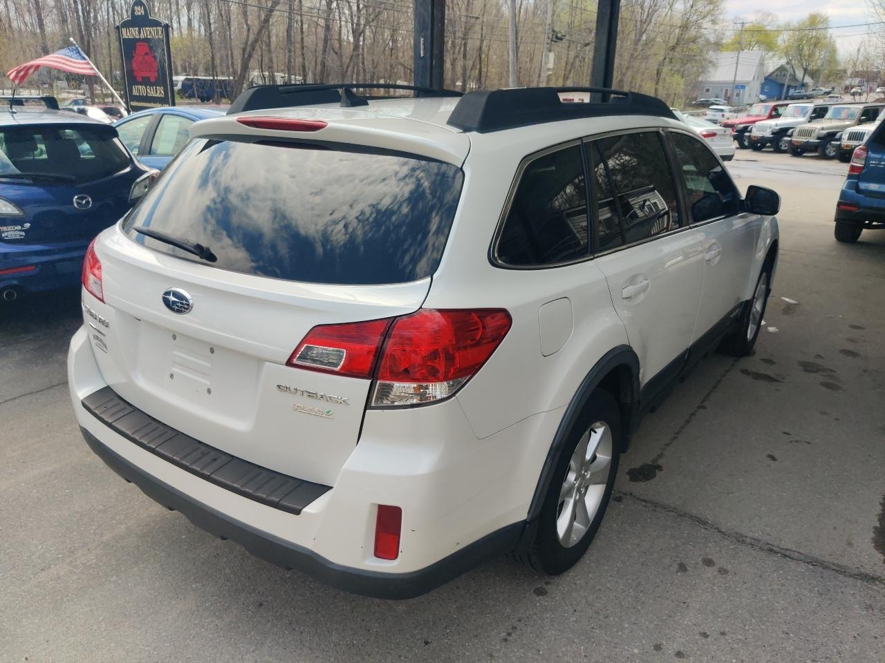 Subaru Outback 2.5i Limited 2014