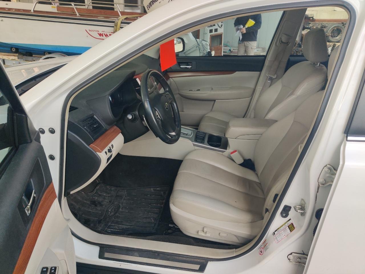 Subaru Outback 2.5i Limited 2014